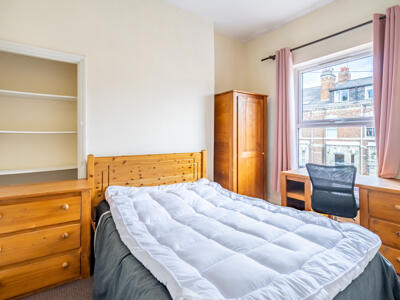 Picture 7